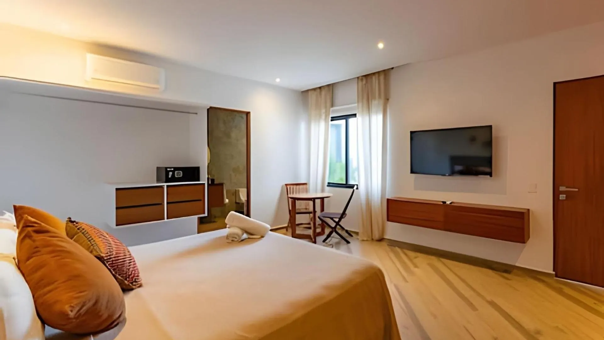 Oasis Yaaxlum Villa Tulum 0*,  Mexico